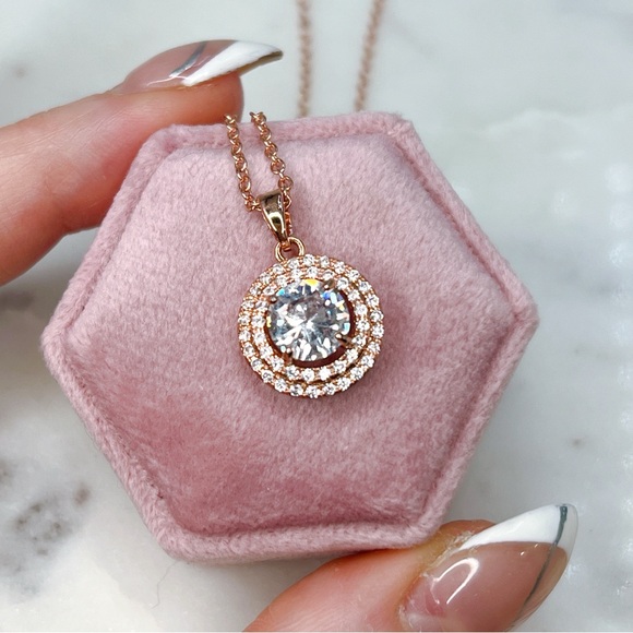 Rose Gold Necklace sim Diamond - Picture 1 of 5